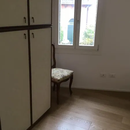 Cae Dea Lana Canal View Apartment