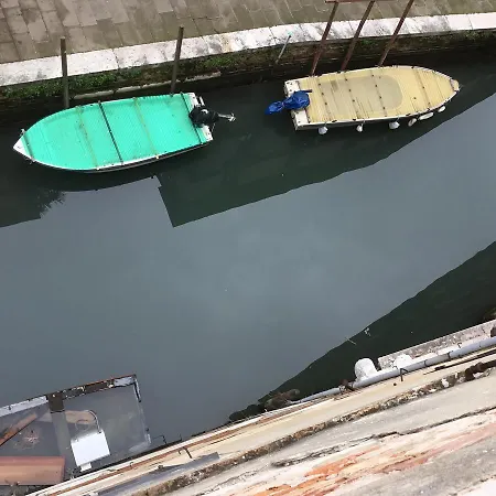 Cae Dea Lana Canal View *